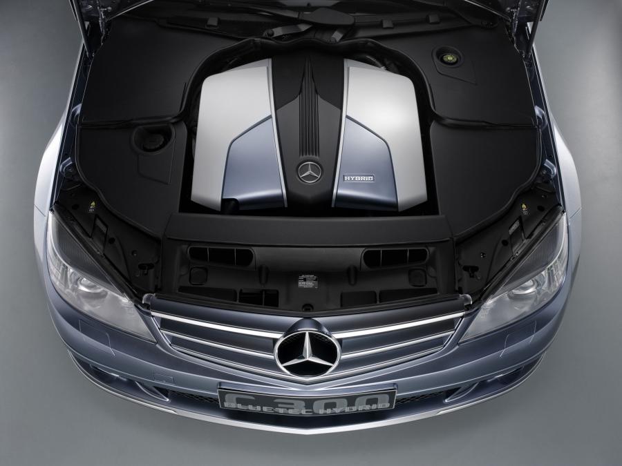  Mercedes-Benz C-Class 2007 года  (фото 30 из 413)